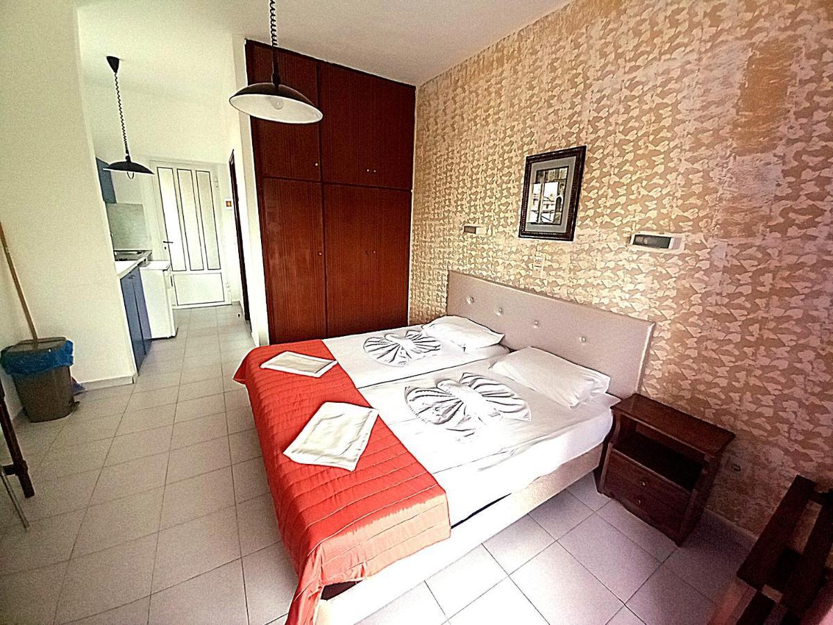 Holidays Studios & Apartments Лаганас Экстерьер фото