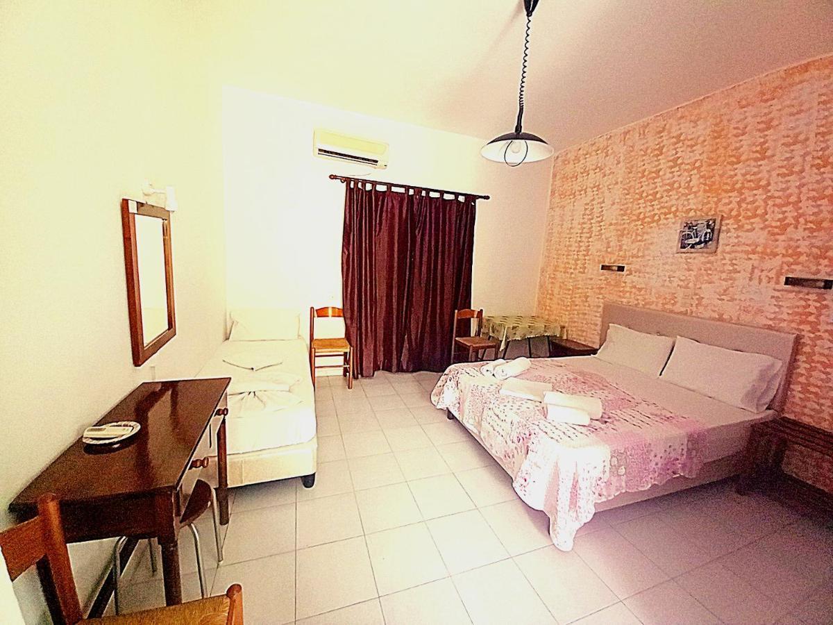 Holidays Studios & Apartments Лаганас Экстерьер фото