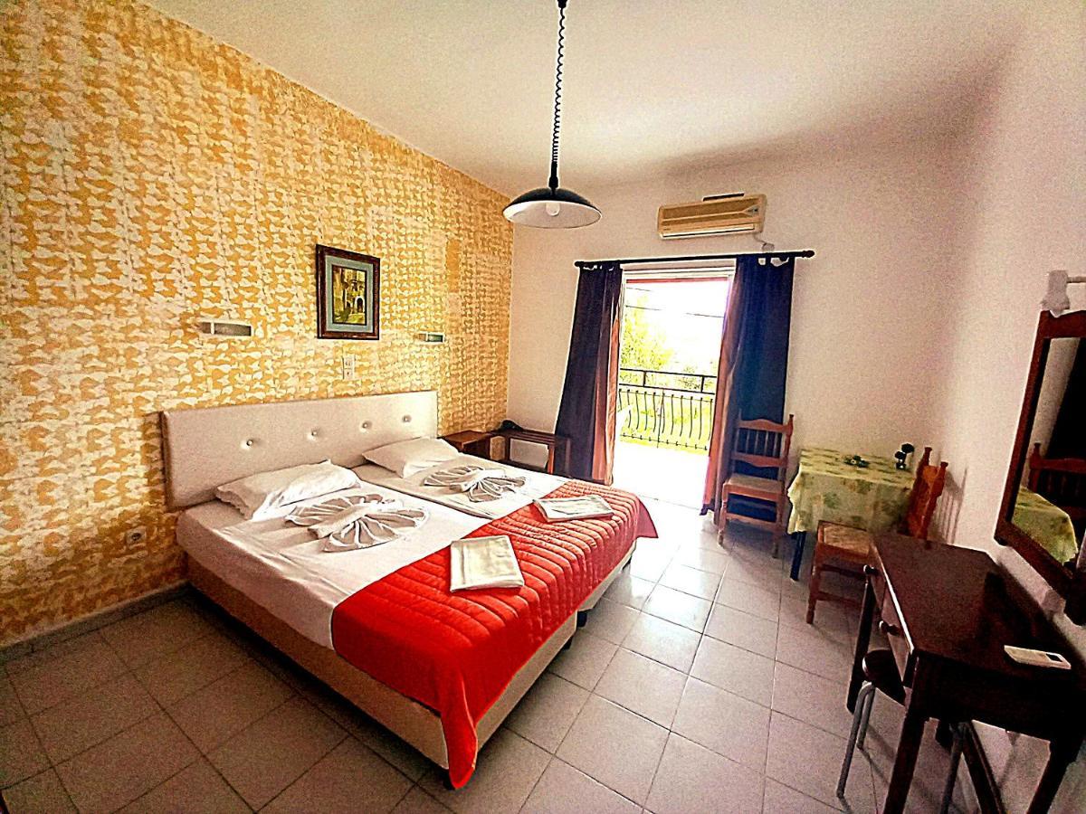 Holidays Studios & Apartments Лаганас Экстерьер фото