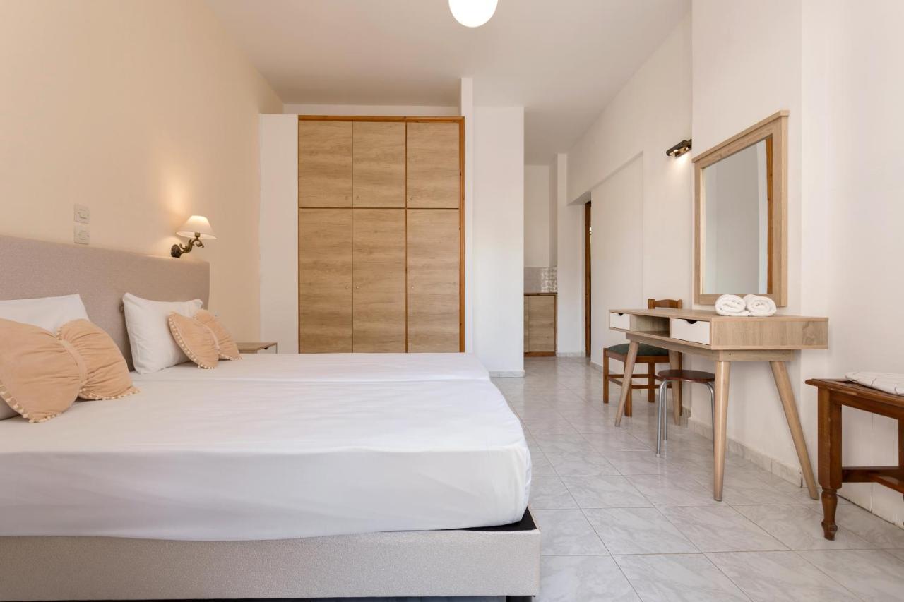 Holidays Studios & Apartments Лаганас Экстерьер фото