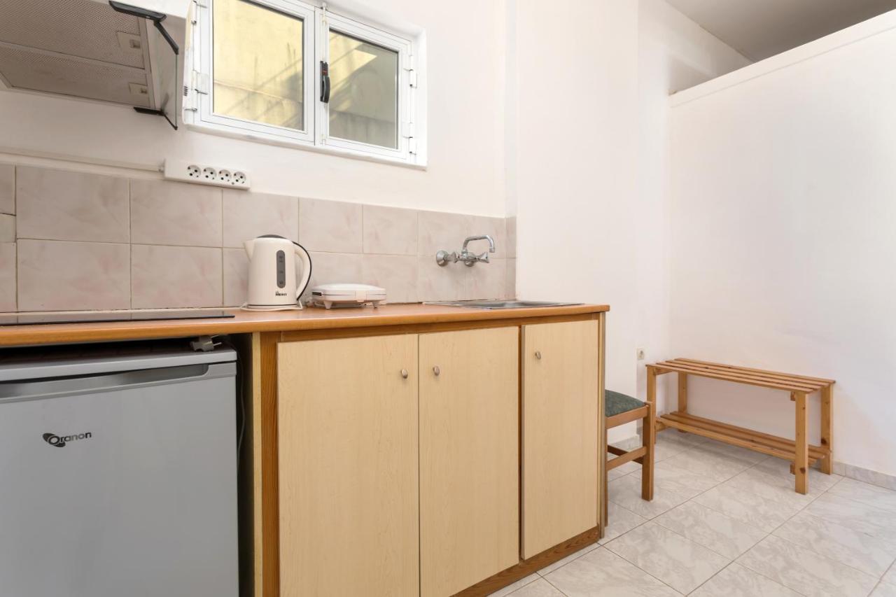 Holidays Studios & Apartments Лаганас Экстерьер фото