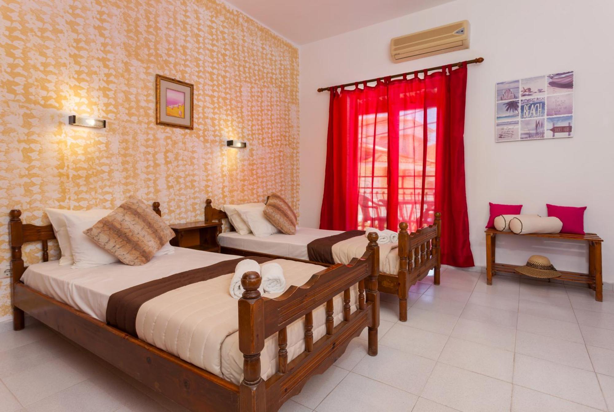 Holidays Studios & Apartments Лаганас Экстерьер фото