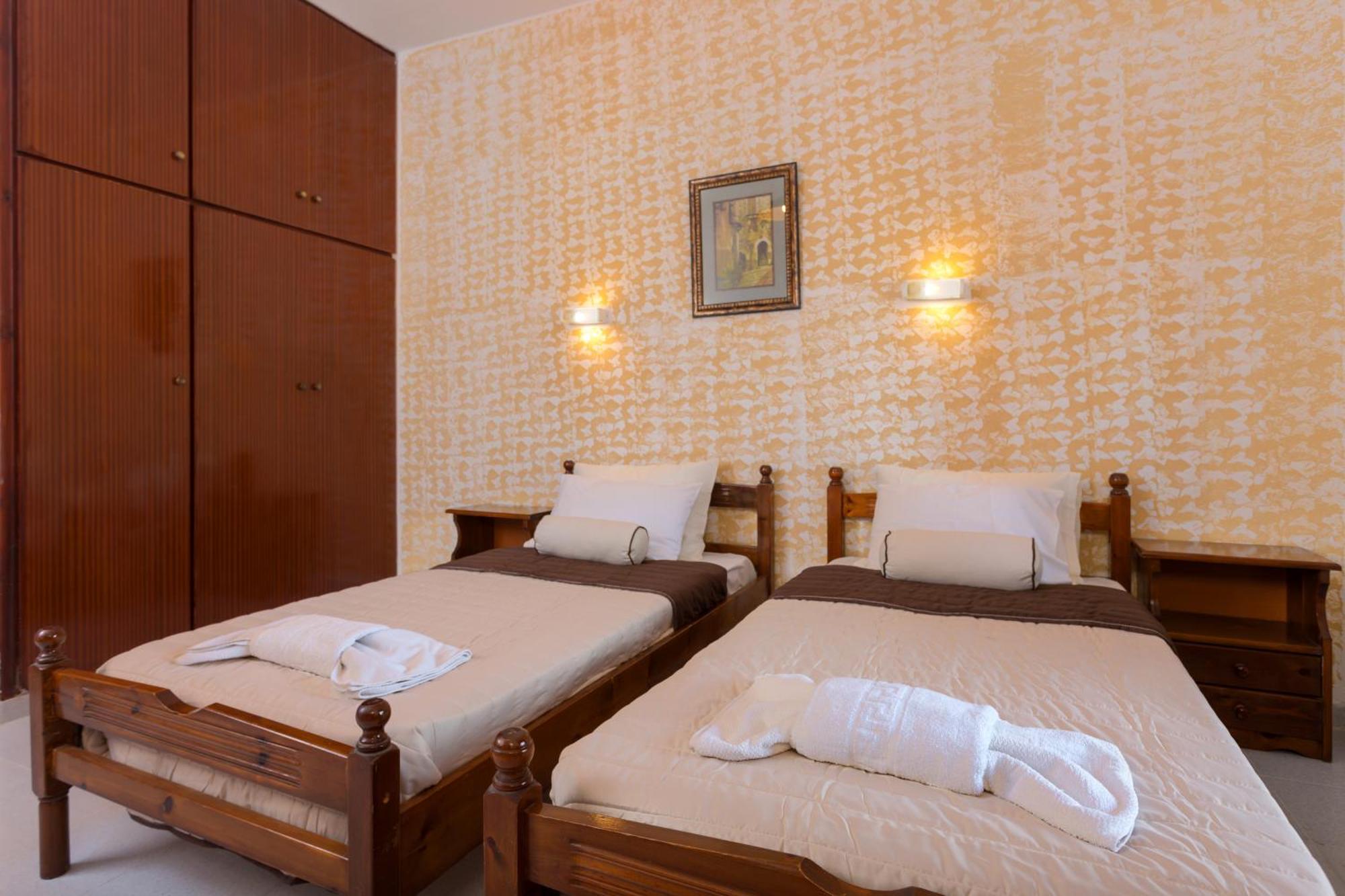Holidays Studios & Apartments Лаганас Экстерьер фото