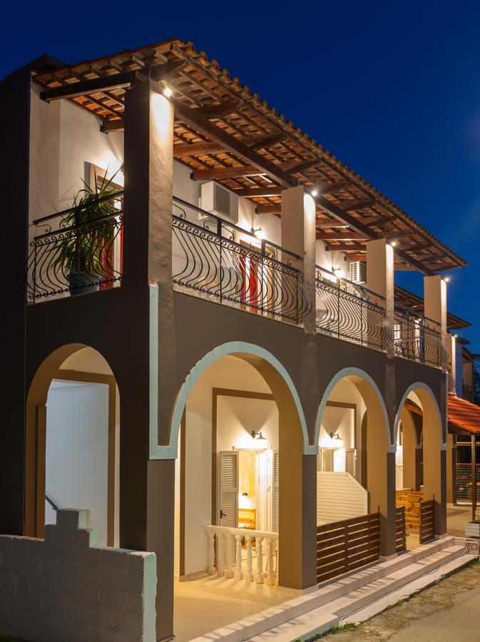 Holidays Studios & Apartments Лаганас Экстерьер фото