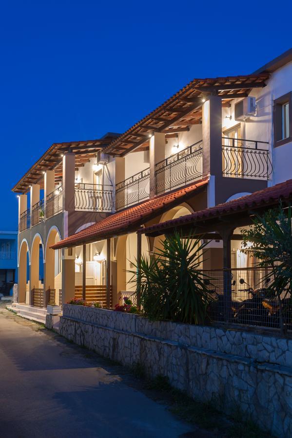 Holidays Studios & Apartments Лаганас Экстерьер фото
