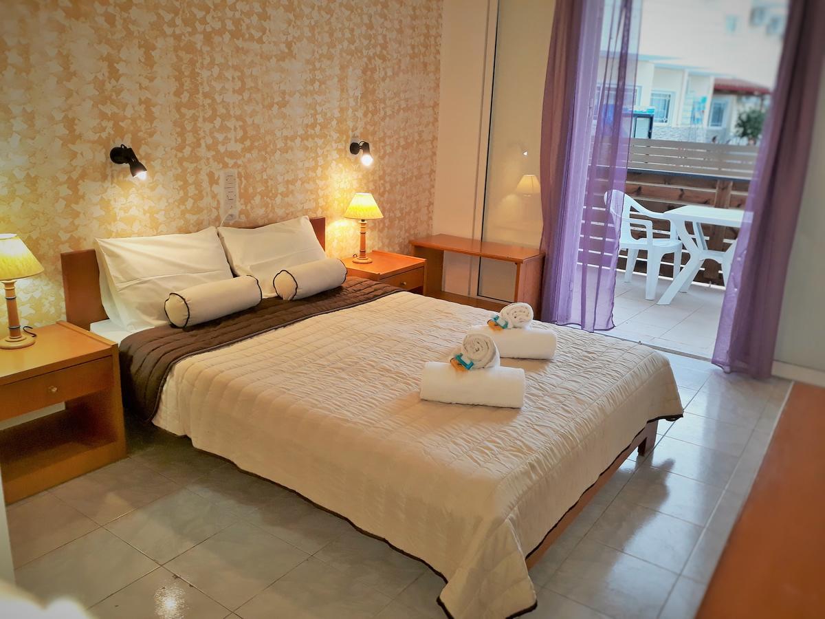 Holidays Studios & Apartments Лаганас Экстерьер фото