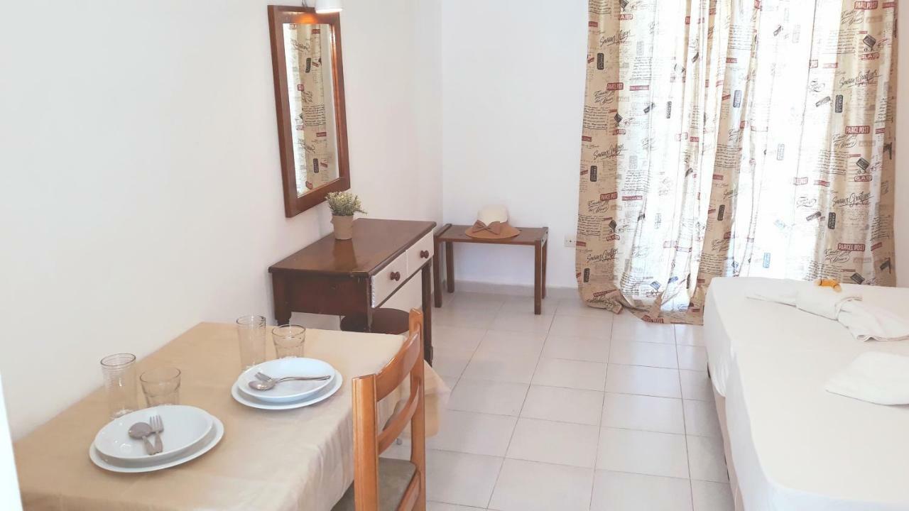 Holidays Studios & Apartments Лаганас Экстерьер фото